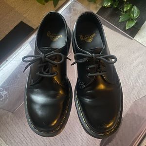 Dr. Martens 1461 Bex Smooth Leather Oxford Shoes Black, Size Women’s 9, Men’s 8